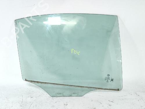 Used Rear right door window Rear right door window ALFA ROMEO GIULIA (952_) 2.2 D (952AFA25, 952AFM25, 952ALA25) (180 hp) 35943661 35943661
