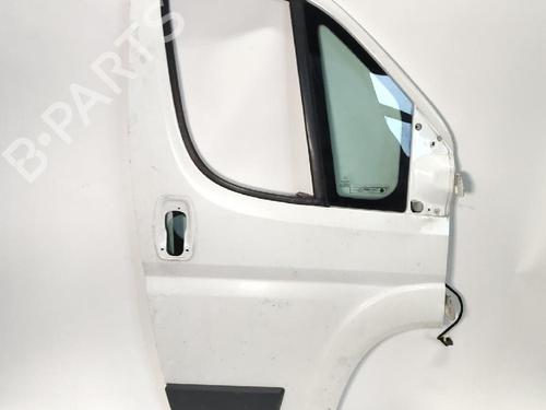 Used Right front door FIAT DUCATO Bus (250_) 130 Multijet 2,3 D (131 hp) 27413775