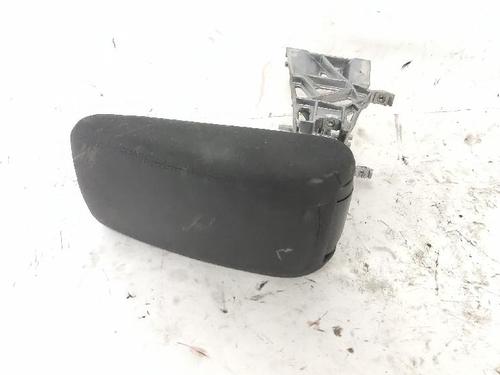 Used Armrest / Center console Armrest / Center console 38012335 38012335