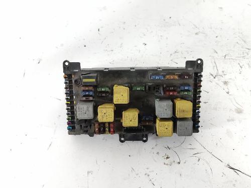 Used Fuse box MERCEDES-BENZ VITO / MIXTO Van (W639) 110 CDI (639.601, 639.603, 639.605) (95 hp) 27994960