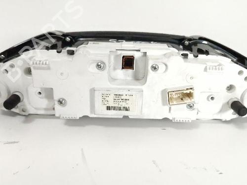 Instrument cluster PEUGEOT 308 II (LB_, LP_, LW_, LH_, L3_) 1.2 THP 130 | BP27424009C47 