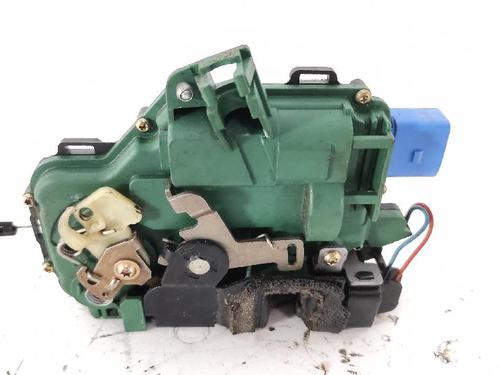 Front left lock VW POLO IV (9N_, 9A_) 1.4 16V | BP27421543C98 