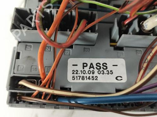 Fuse box ALFA ROMEO MITO (955_) 1.4 MultiAir (955AXL1B) | BP27421695E1 - Image 4