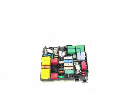 caixa-de-fusiveis-citroen-c4-cactus-2014-38683832 main image