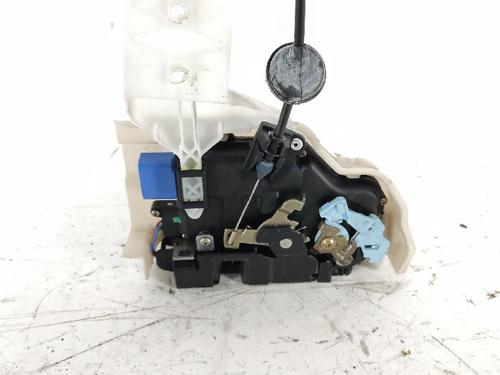 Used Front right lock VW TOURAN (1T1, 1T2) 1.9 TDI (105 hp) 27413151