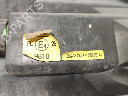 Left headlight FORD FIESTA V (JH_, JD_) 1.4 TDCi | BP28163101C28 