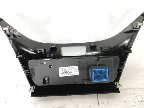 Climate control PEUGEOT 2008 I (CU_) 1.2 THP 110 / PureTech 110 | BP27433022I5
