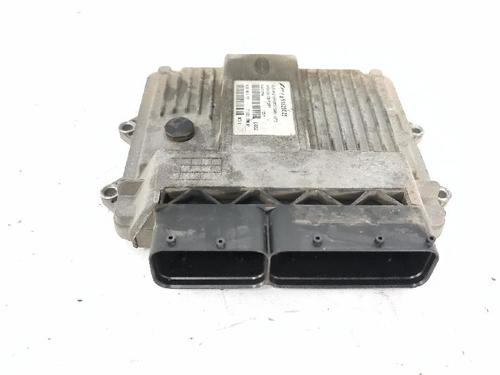 Used Engine control unit (ECU) Engine control unit (ECU) LANCIA YPSILON (843_) 1.3 D Multijet (843.AXF11, 843.AXF1A, 843.AXM11,... (75 hp) 27423724 27423724