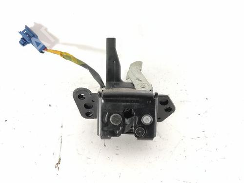 Used Tailgate lock TOYOTA YARIS (_P9_) 1.0 VVT-i (KSP90_, KSP90R) (69 hp) 27416143