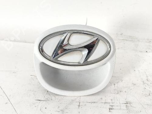 Used Tailgate handle Tailgate handle 39400100 39400100