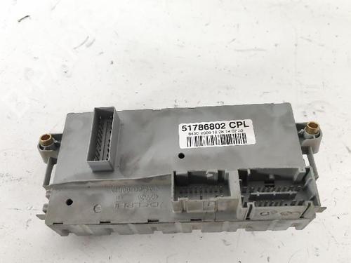 Fuse box LANCIA YPSILON (843_) 1.4 (843.AXG1A) | BP27429995E1