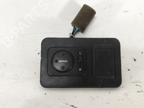 Used Mirror switch Mirror switch HYUNDAI GALLOPER II (JK-01) 2.5 TD intercooler (99 hp) 27432252 27432252