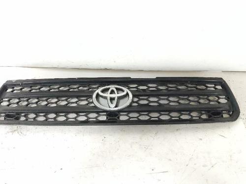 Used Grille Grille 37168929 37168929