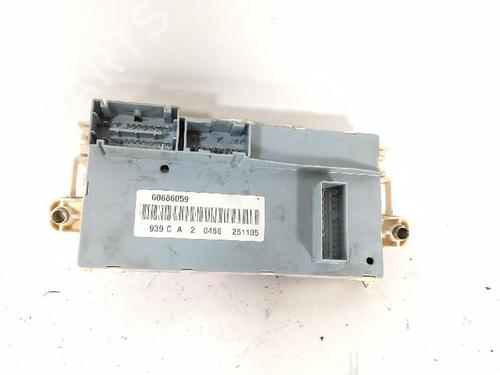 Fuse box ALFA ROMEO BRERA (939_) 2.4 JTDM 20V (939DXD1B, 939DXD12) | BP27416099E1 - Image 2