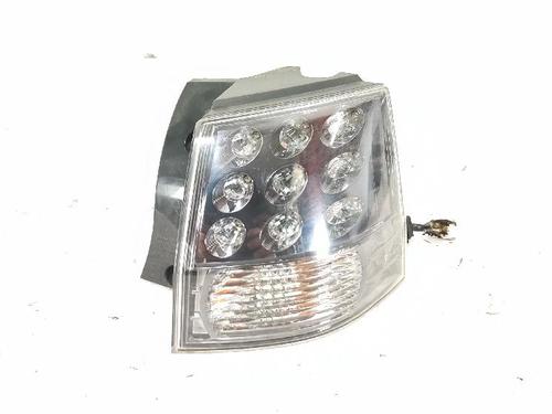 right-taillight-mitsubishi-outlander-ii-cw_w-2005-2006-2007-2008-2009-2010-2011-2012-27420518 main image