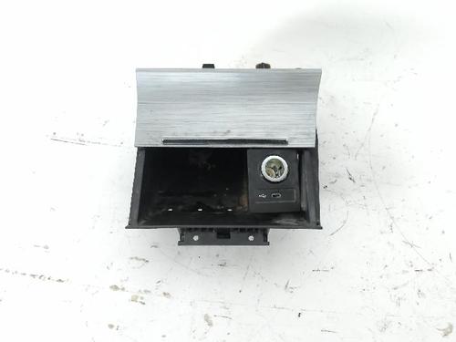 Used Ashtray Ashtray SKODA SUPERB III Estate (3V5) 1.4 TSI iV (218 hp) 35895189 35895189