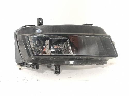 right-front-fog-light-vw-golf-vii-5g1-bq1-be1-be2-2012-2013-2014-2015-2016-2017-2018-2019-2020-2021-32260297 main image