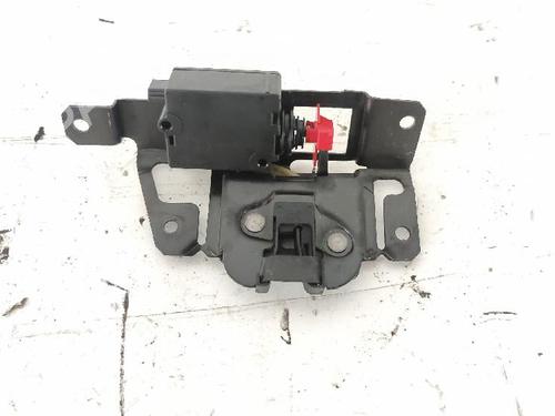 Used Tailgate lock BMW X3 (E83) 3.0 sd (286 hp) 27432644