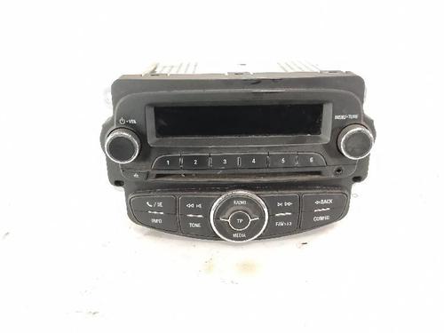 radio-opel-corsa-e-x15-2014-27424608 main image