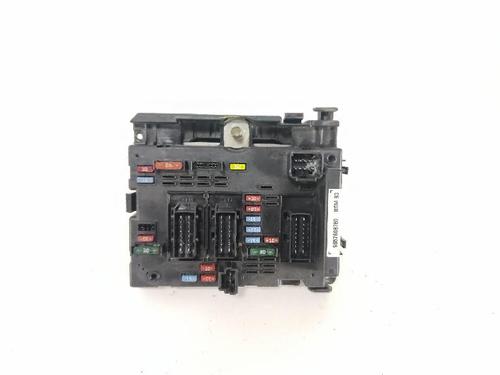 Used Fuse box Fuse box FIAT ULYSSE (179_) 2.2 JTD (128 hp) 27412202 27412202