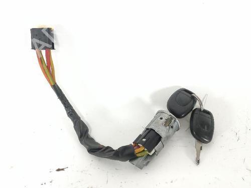 Ratlås/Tændingslås RENAULT CLIO II (BB_, CB_) 1.2 (BB0A, BB0F, BB10, BB1K, BB28, BB2D, BB2H, CB0A,... (58 hp) 27422212