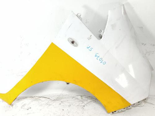 right-front-fenders-nissan-nv200-van-2010-34713486 main image