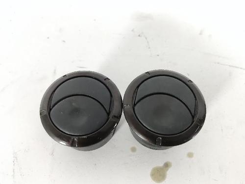 Used Air vent Air vent DACIA DUSTER (HS_) 1.5 dCi 4x4 (HSMC, HSMD) (110 hp) 28689120 28689120