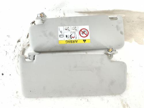 Left sun visor SKODA OCTAVIA III Combi (5E5, 5E6) 2.0 TDI | BP37434936I1 - Image 3
