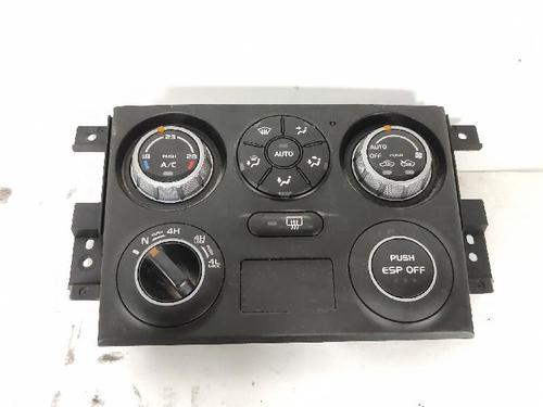 climate-control-suzuki-grand-vitara-ii-jt-te-td-2005-27514339 main image