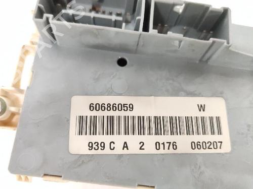 Fuse box ALFA ROMEO 159 (939_) 1.9 JTDM 16V (939AXC1B, 939AXC12) | BP27423737E1