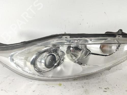 Used Right headlight Right headlight FORD FIESTA VI (CB1, CCN) 1.25 (60 hp) 39739895 39739895