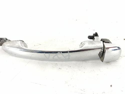 front-right-exterior-door-handle-lancia-delta-iii-844_-2008-2009-2010-2011-2012-2013-2014-27432586 main image
