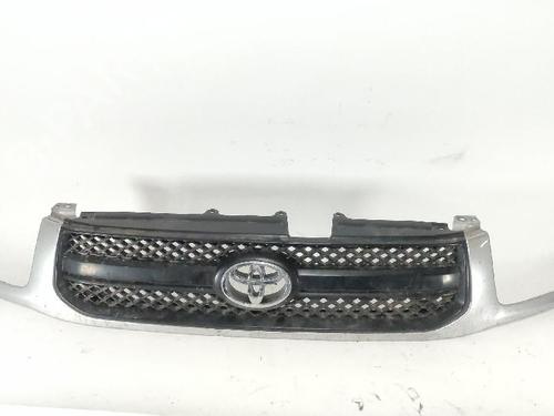 Grill Grill TOYOTA RAV 4 II (_A2_) 2.0 D 4WD (CLA20_, CLA21_, CLA20R, CLA21R) (116 hp) 33733953 33733953