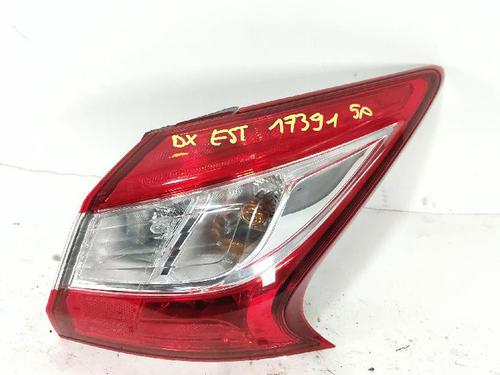right-taillight-nissan-pulsar-hatchback-c13-2014-32490906 main image