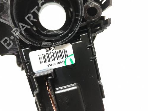 Steering column stalk HYUNDAI i30 Estate (GD) 1.4 | BP30525503I23