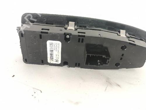 Left front window switch BMW 3 (F30, F80) 320 d | BP39198965I27 - Image 2