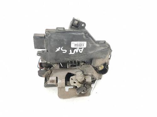 Venstre foran lås AUDI A4 B6 (8E2) 1.9 TDI (130 hp) 27414610