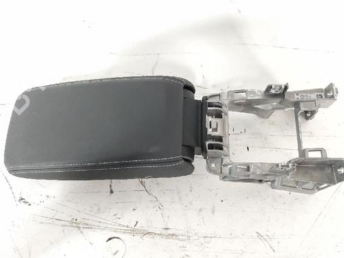 Used Armrest / Center console Armrest / Center console 37485594 37485594