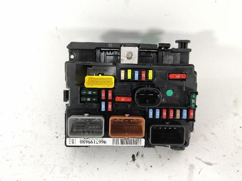 fuse-box-citroen-c3-picasso-sh_-2008-27420341 main image