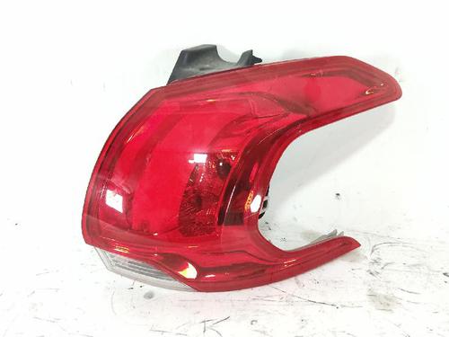 Used Right taillight PEUGEOT 2008 I (CU_) 1.2 THP 110 / PureTech 110 (110 hp) 27433053