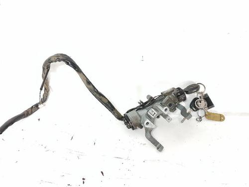 Used Ignition barrel SUZUKI GRAND VITARA I (FT, HT) 2.0 HDI 110 16V 4x4 (SQ420D, TD83V, JA420WD) (109 hp) 30655332