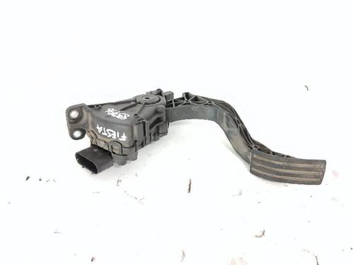 Used Pedal FORD FIESTA V (JH_, JD_) 1.4 16V (80 hp) 27428132