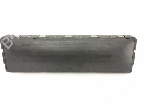 Knæ Airbag Knæ Airbag VW TIGUAN (5N_) 1.4 TSI (150 hp) 33841081 33841081