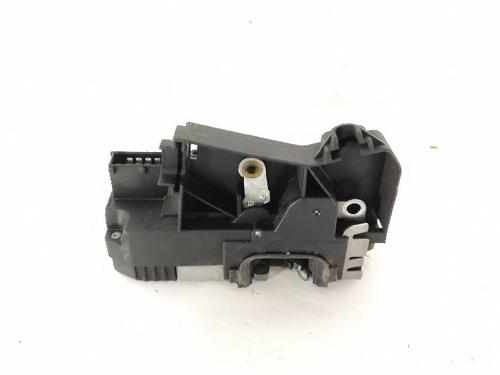 Used Rear right lock OPEL VIVARO A Van (X83) 1.9 DTI (F7) (101 hp) 29151957