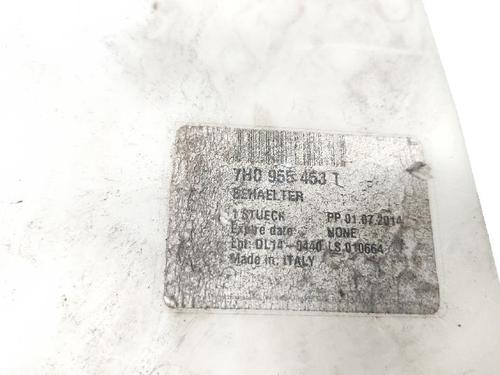 Windscreen washer tank VW CALIFORNIA T5 Camper (7EC, 7EF, 7EG, 7HF, 7HC) 2.0 TDI | BP27421778C113