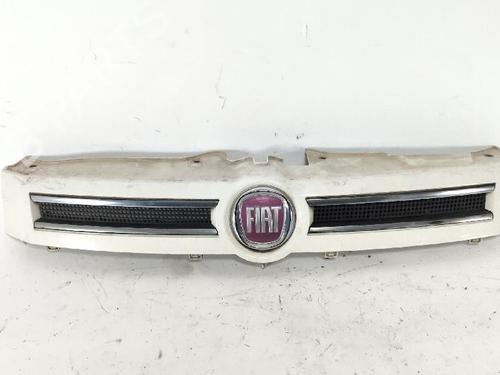 grille-fiat-panda-169_-2003-38683858 main image