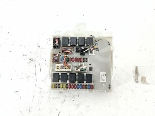 Used Fuse box Fuse box 37068010 37068010