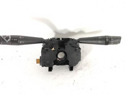 Used Steering column stalk Steering column stalk LANCIA YPSILON (312_) 1.2 (312.PXA1A, 312.YXA1A) (69 hp) 40622688 40622688