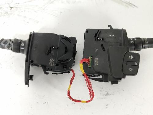 Used Steering column stalk Steering column stalk RENAULT MODUS / GRAND MODUS (F/JP0_) 1.5 dCi (FP0F, JP0F) (86 hp) 35774873 35774873