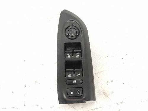 left-front-window-switch-fiat-500x-334_-2014-32203325 main image